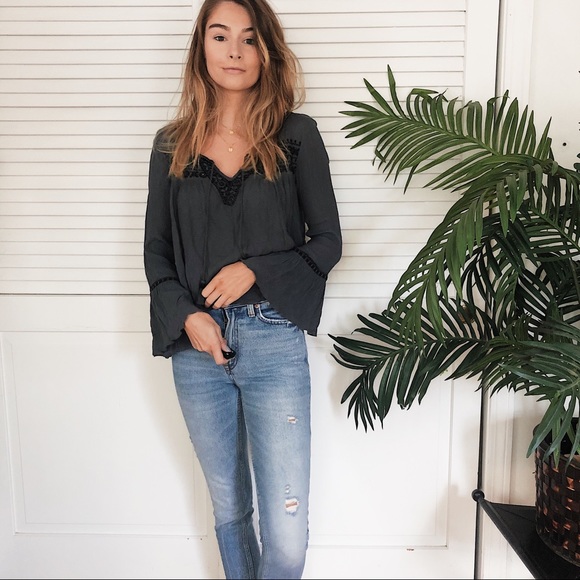 American Eagle Outfitters Tops - American Eagle Bell Sleeve Embroidered Top